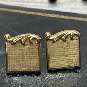 Vintage Swank Cufflinks Gold Tone‎ Textured Square with Ornate Scroll Design